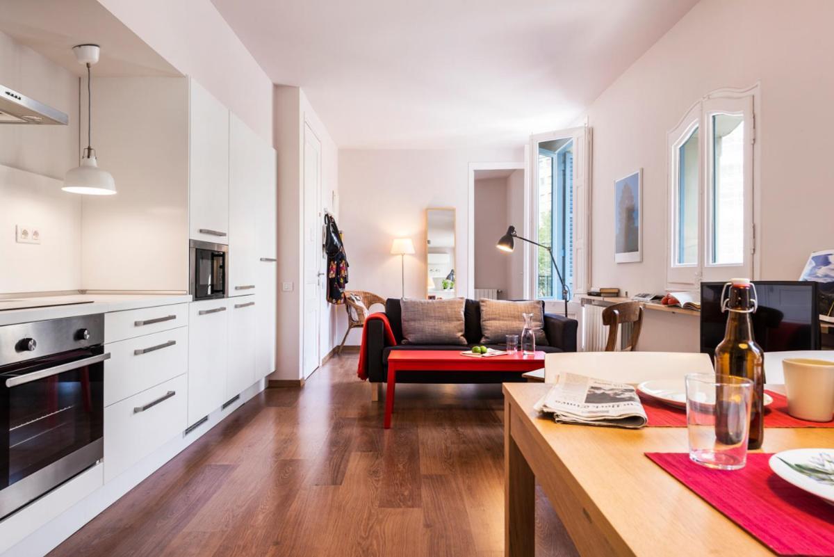 Bed&Bcn Diagonal 2 Apartment Barcelona Exterior photo